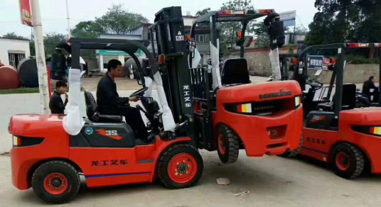 天津滨海汽车工程职业学院叉车出租